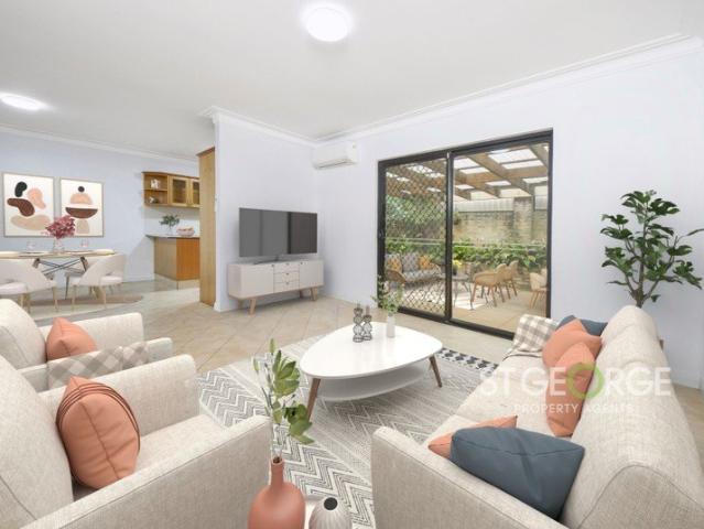 Villa for sale in Sydney, New South Wales