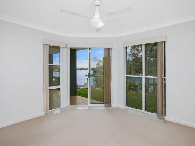Apartment for rent in Hibbard, Port Macquarie