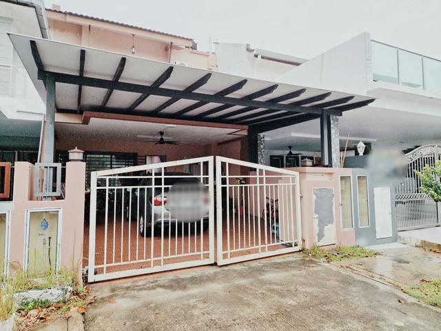Terraced House for sale in Sendayan Village, Negeri Sembilan