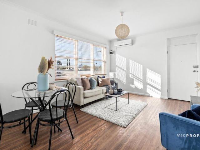 Apartment for sale in Camerons Creek, Victoria