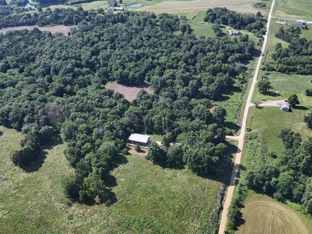 Farm for sale in Davis, Iowa