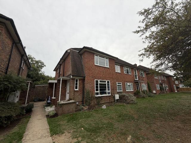 House for rent in London Borough of Sutton, Greater London