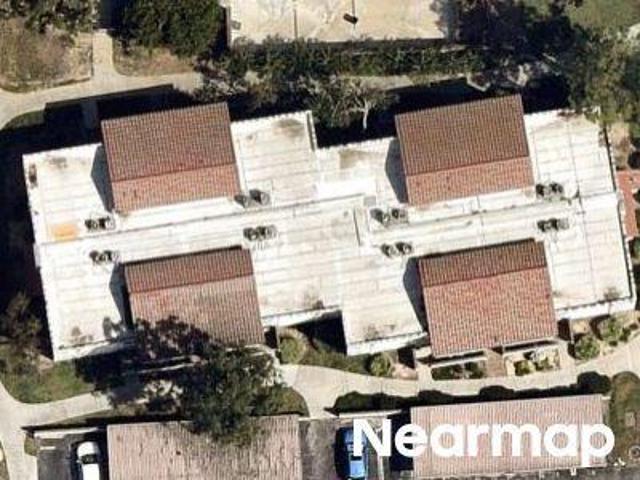 Condo for sale in Canyon Country, California