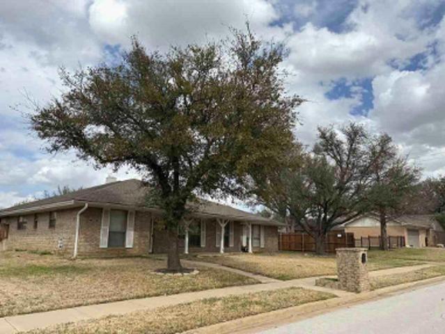 House for sale in Pantego, Texas