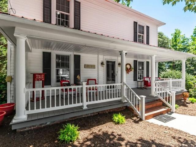 House for sale in Roxboro