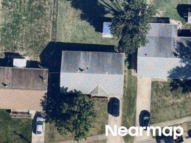 House for sale in Roselawn, Ohio