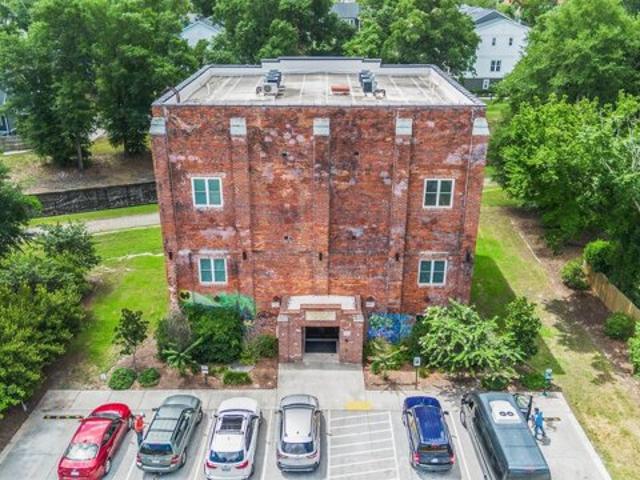 Condo for sale in Wilmington Condo for sale in Wilmington