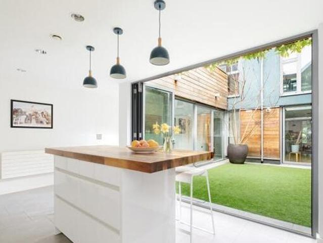 House for sale in City of London, Greater London