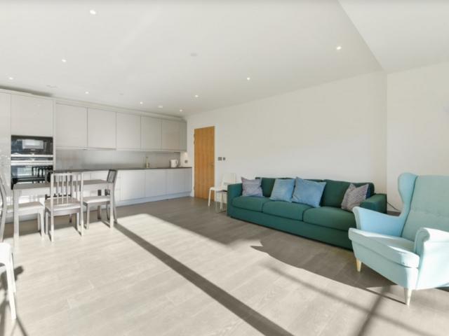 House for rent in Colindale, Greater London