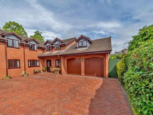 House for sale in Chadsmoor, Staffordshire