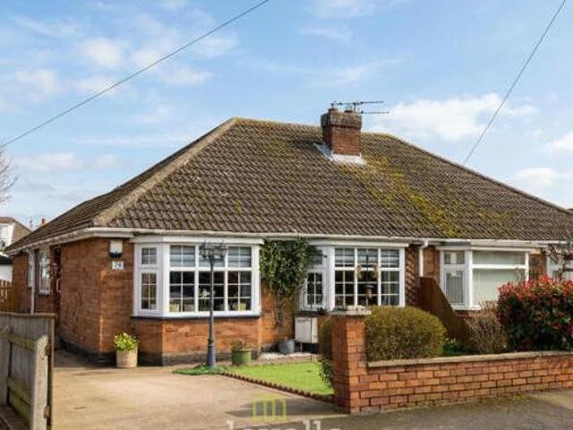 House for sale in Grimsby, North East Lincolnshire