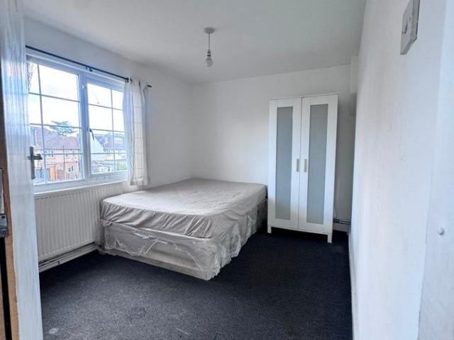 Room for rent in London Borough of Hillingdon, Greater London