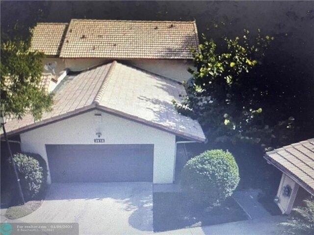 Condo for sale in Lauderhill