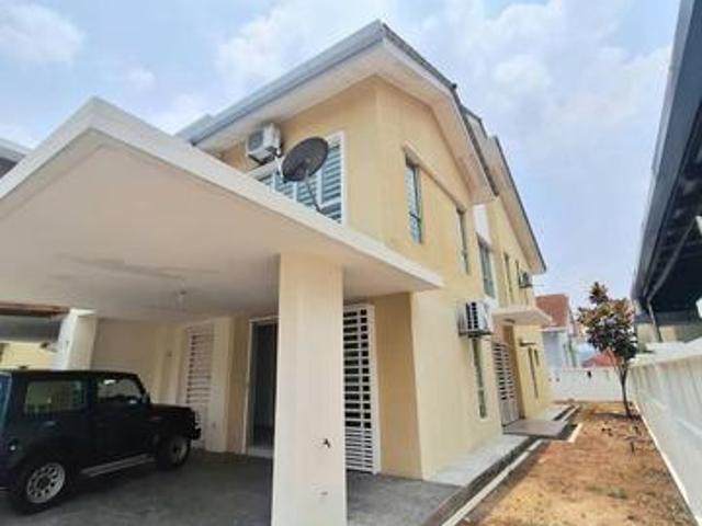 Residential House for sale in Sendayan Village, Negeri Sembilan