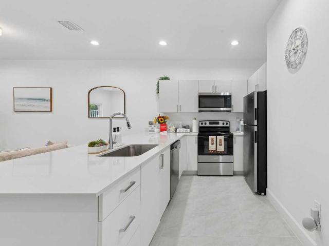 Apartment for rent in Pompano Beach, Florida