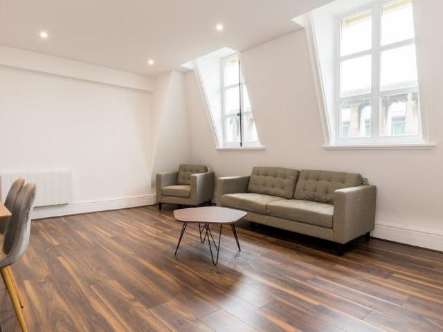 Apartment for rent in Woodhouse, West Yorkshire