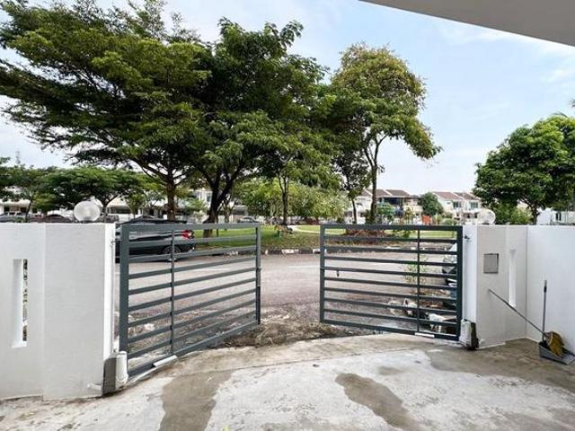 Terraced House for sale in Wellesley, Penang