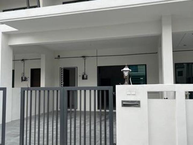 Terraced House for sale in Wellesley, Penang