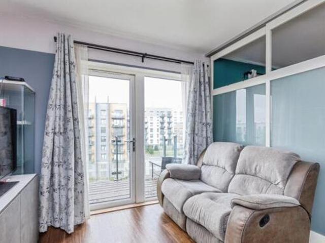 House for sale in Brompton, Gillingham