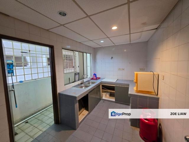 Condominium for rent in Country Heights Damansara, Kuala Lumpur