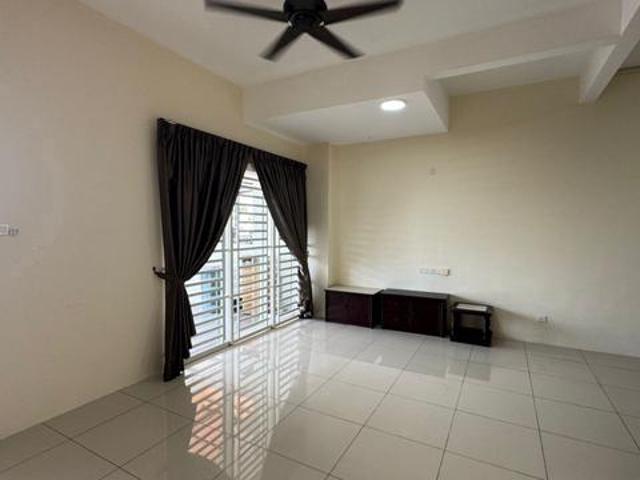 Terraced House for rent in Wellesley, Penang