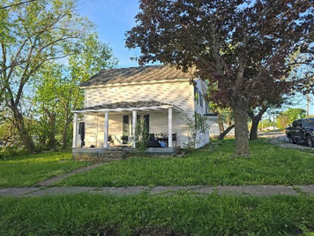 House for sale in Iberia, Missouri