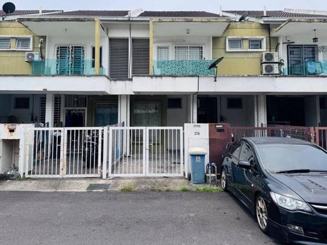 Townhouse for sale in Bandar Saujana Putra, Kuala Langat
