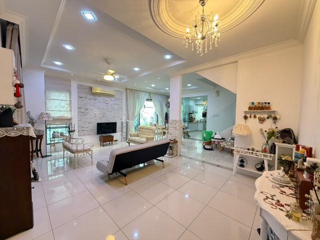 Terraced House for sale in Wellesley, Penang