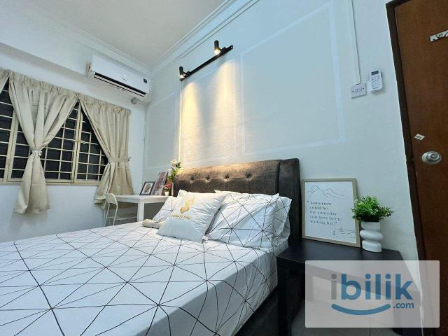 Room for rent in Taman Skyline, Kuala Lumpur