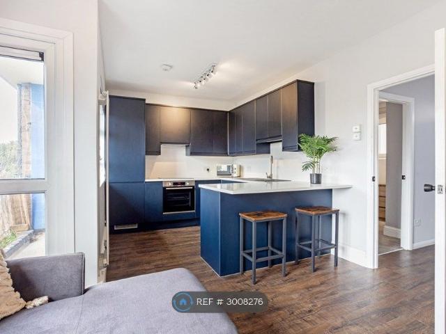 House for rent in London Borough of Wandsworth, Greater London