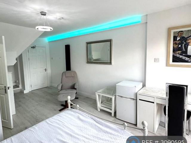 Apartment for rent in Stepney, Hull