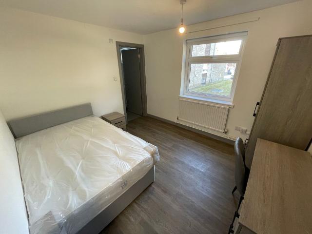 Room for rent in Broke Hall, Key Street