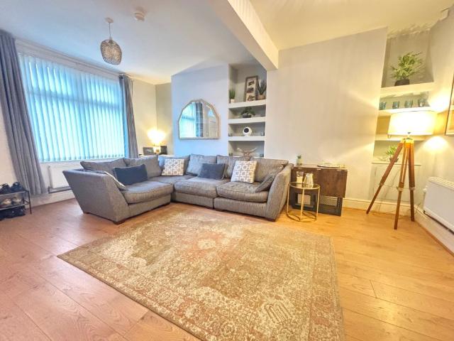 Room for rent in Calderstones