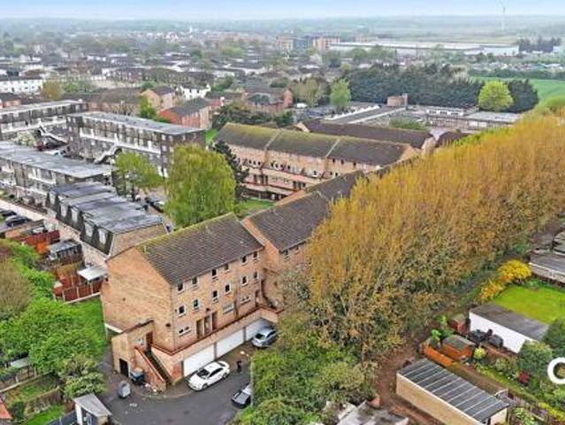 House for sale in South Ockendon, Essex