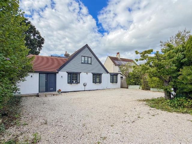 House for rent in Little Common, Heathlands