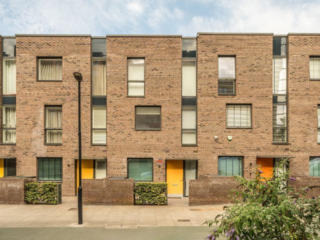 House for rent in East Greenwich, Greater London