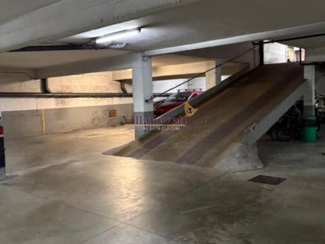 Garaje en venta en Lavadores, Vigo