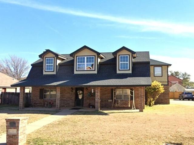 House for sale in Taylor, Texas