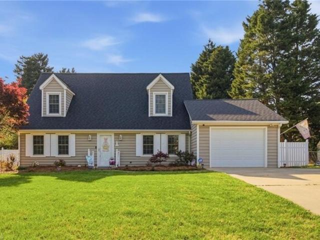 House for sale in Pfafftown, North Carolina