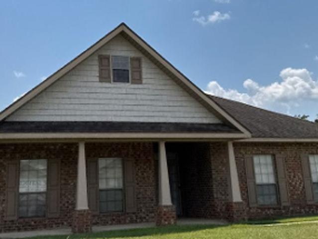House for sale in Semmes, Alabama
