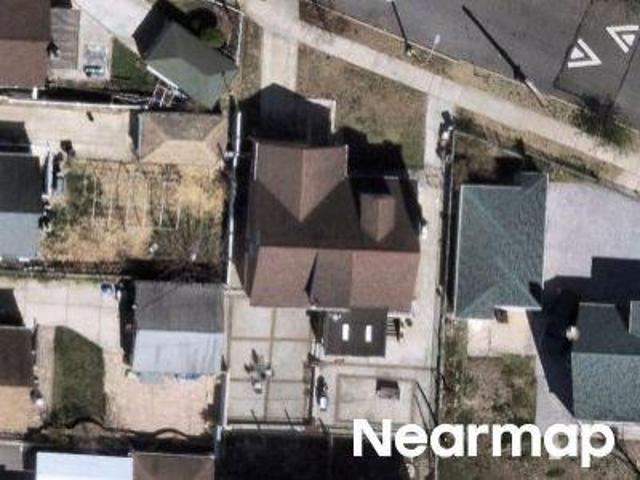 House for sale in Queens, Arverne