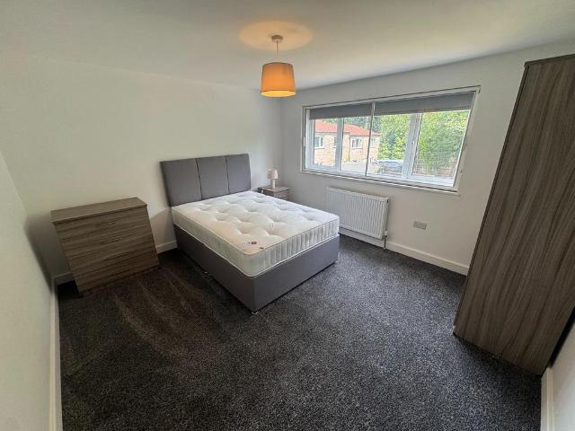 House for rent in Colshaw Farm, Wilmslow