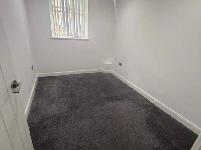 Room for rent in Little Germany, West Yorkshire