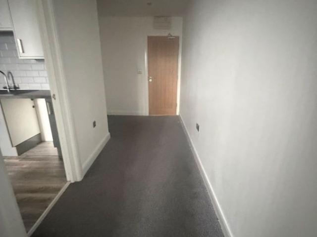 Room for rent in Little Germany, West Yorkshire