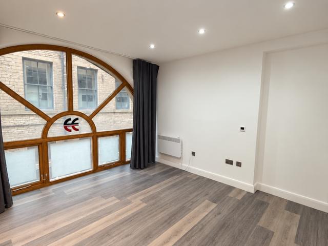 Studio for rent in Little Germany, Bradford