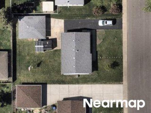 House for sale in Carpentersville House for sale in Carpentersville
