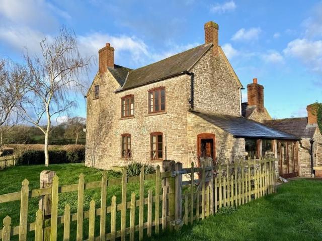 House for rent in Ham, School House