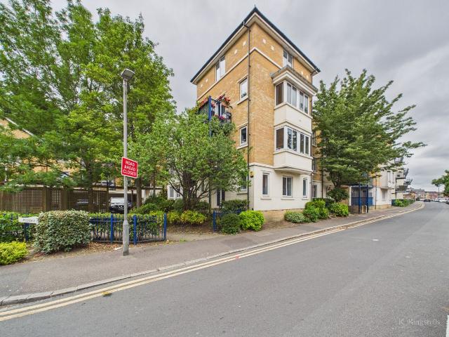 Apartment for rent in Castlefield, Cressex
