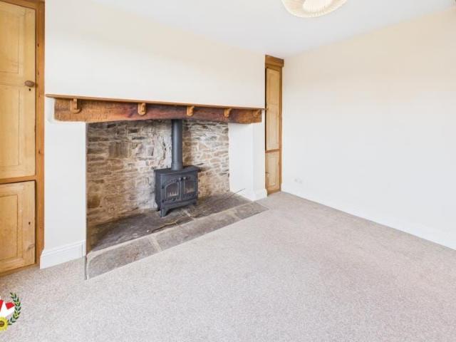 House for rent in Stone, Stroud