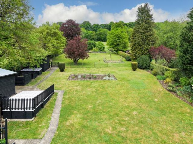 House for rent in Chesham, Chartridge